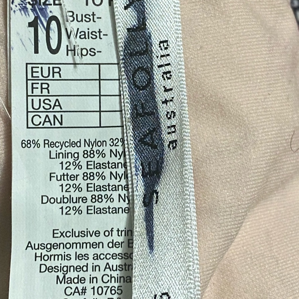 Seafolly NWOT Deep V Plunge One Piece Swimsuit US 6 (Aus 10) Hygienic Liner - Picture 7 of 9